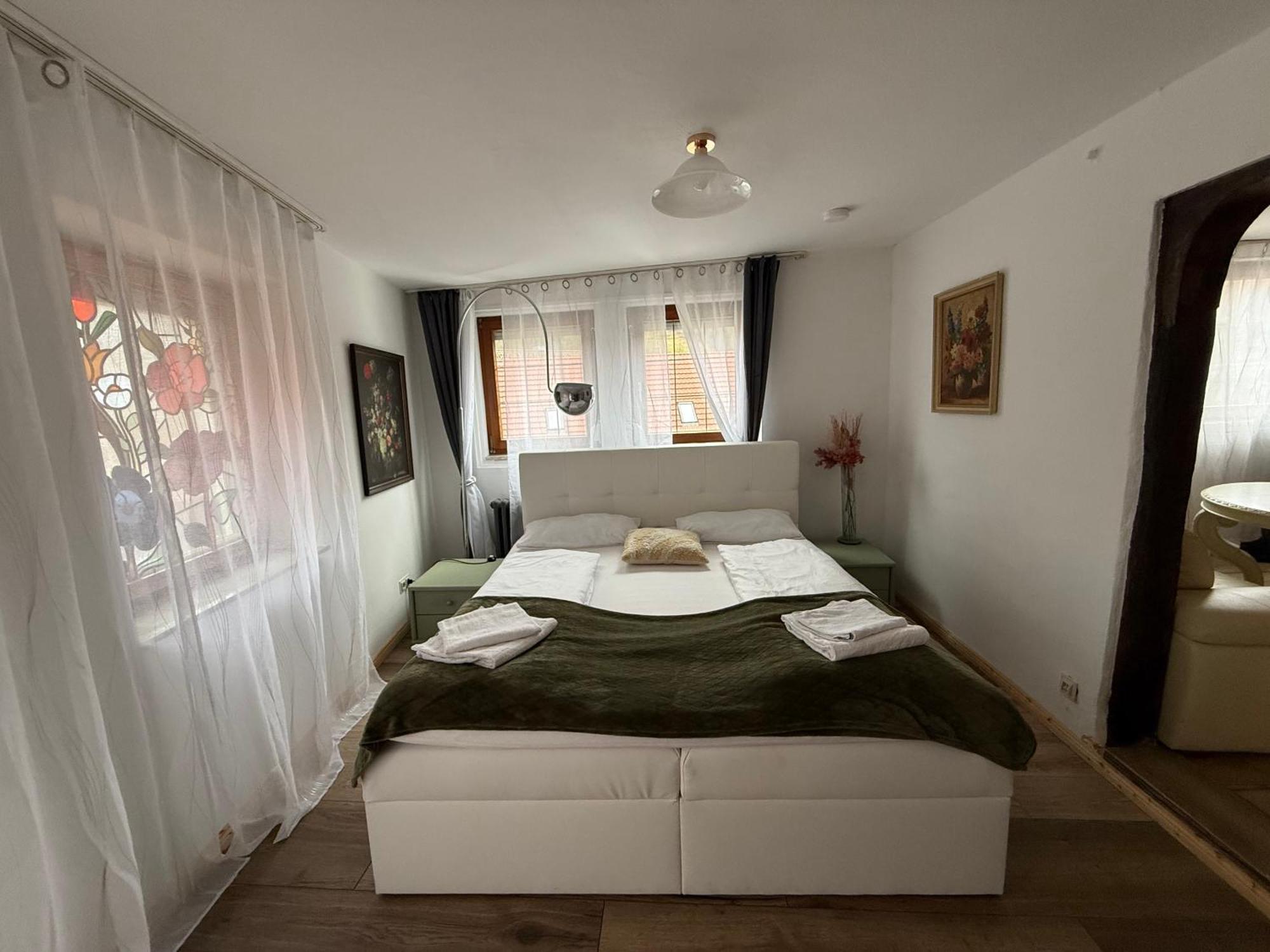 Haus Zum Guten Hirten Steinsfeld Εξωτερικό φωτογραφία
